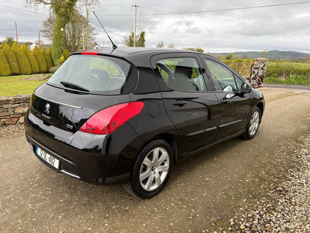 Peugeot 308 1.6 HDI 2012 - Image 3