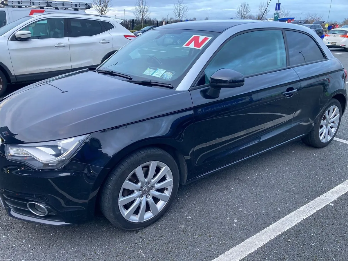 Audi A1 2011 - Image 4