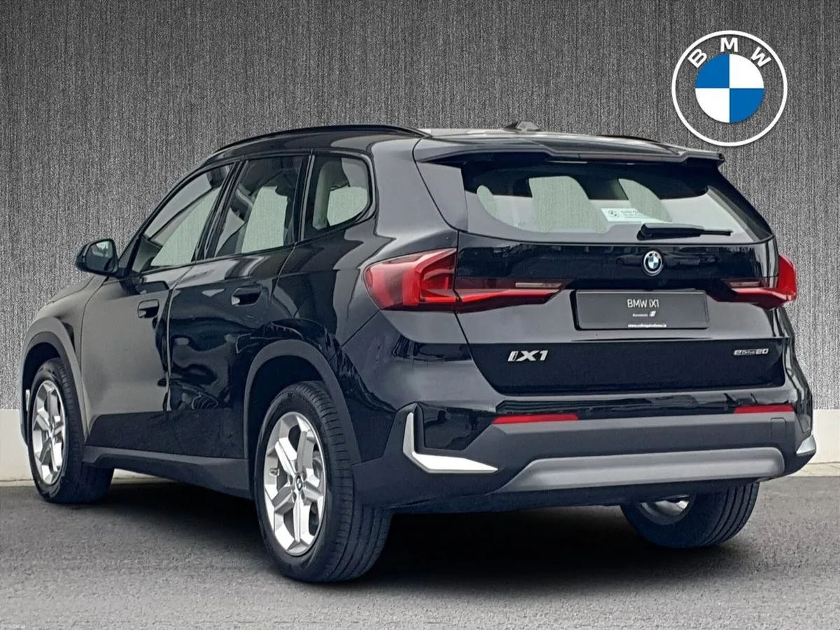 BMW iX1 IX1 SDRIVE20 - Image 2