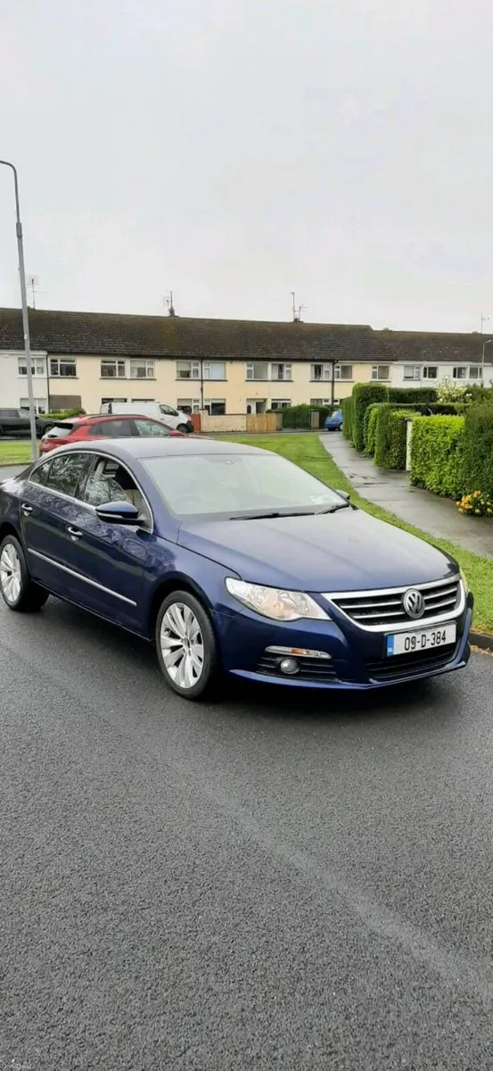 2009 VOLKSWAGEN PASSAT CC 2.0 TDI - Image 1