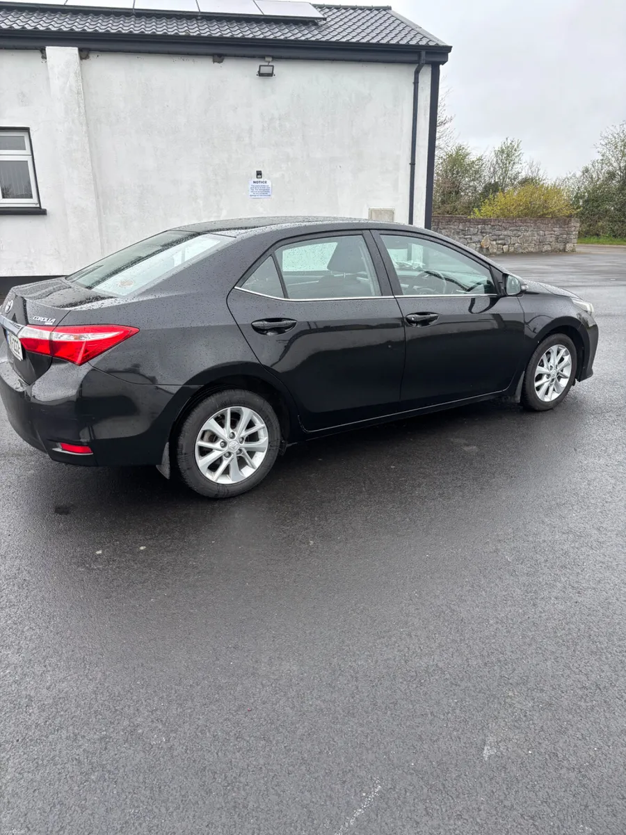 Toyota Corolla 2016 - Image 3