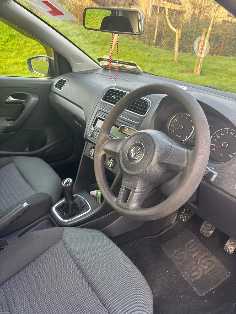 Volkswagen Polo 1.2 petrol 2010 - Image 4