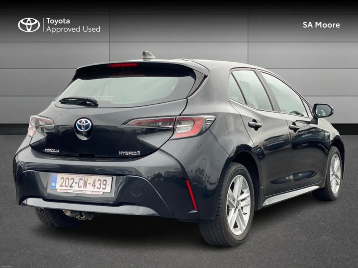 Toyota Corolla HYBRID HATCHBACK - Image 2