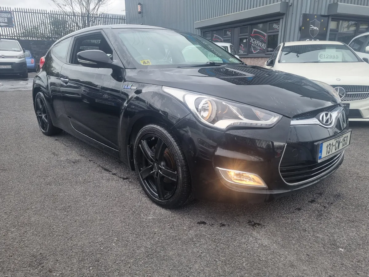 Hyundai Veloster 2013 - Image 2