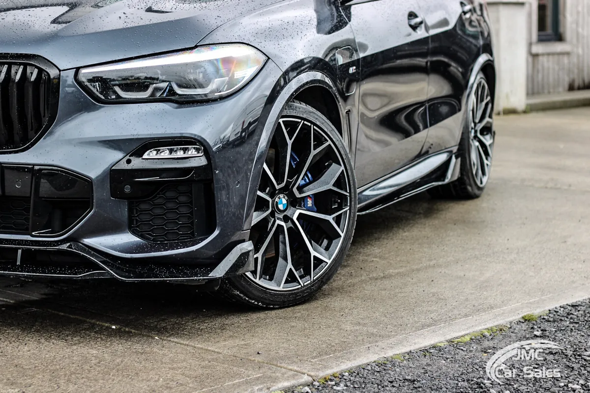 2021 BMW X5 45E M-PERFORMANCE - Image 2