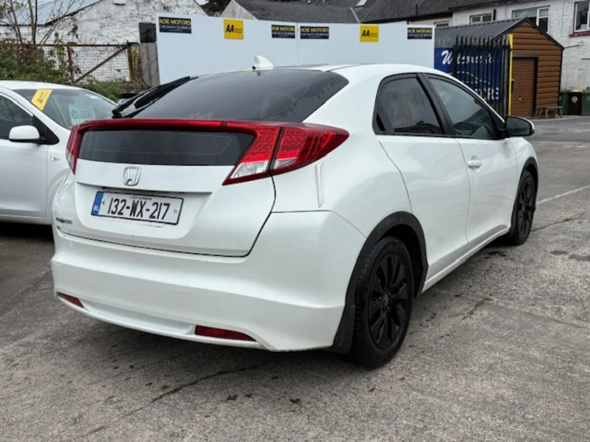 Honda Civic 2013 1.6 5 DOOR Diesel - Image 2