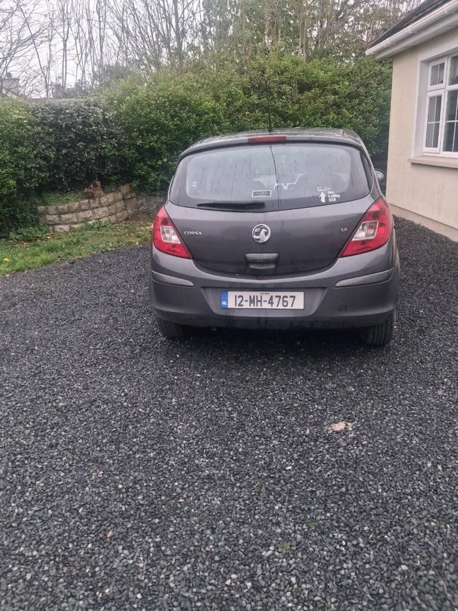 Vauxhall corsa 1.4 exclusiv ac 5 dr automatic - Image 2