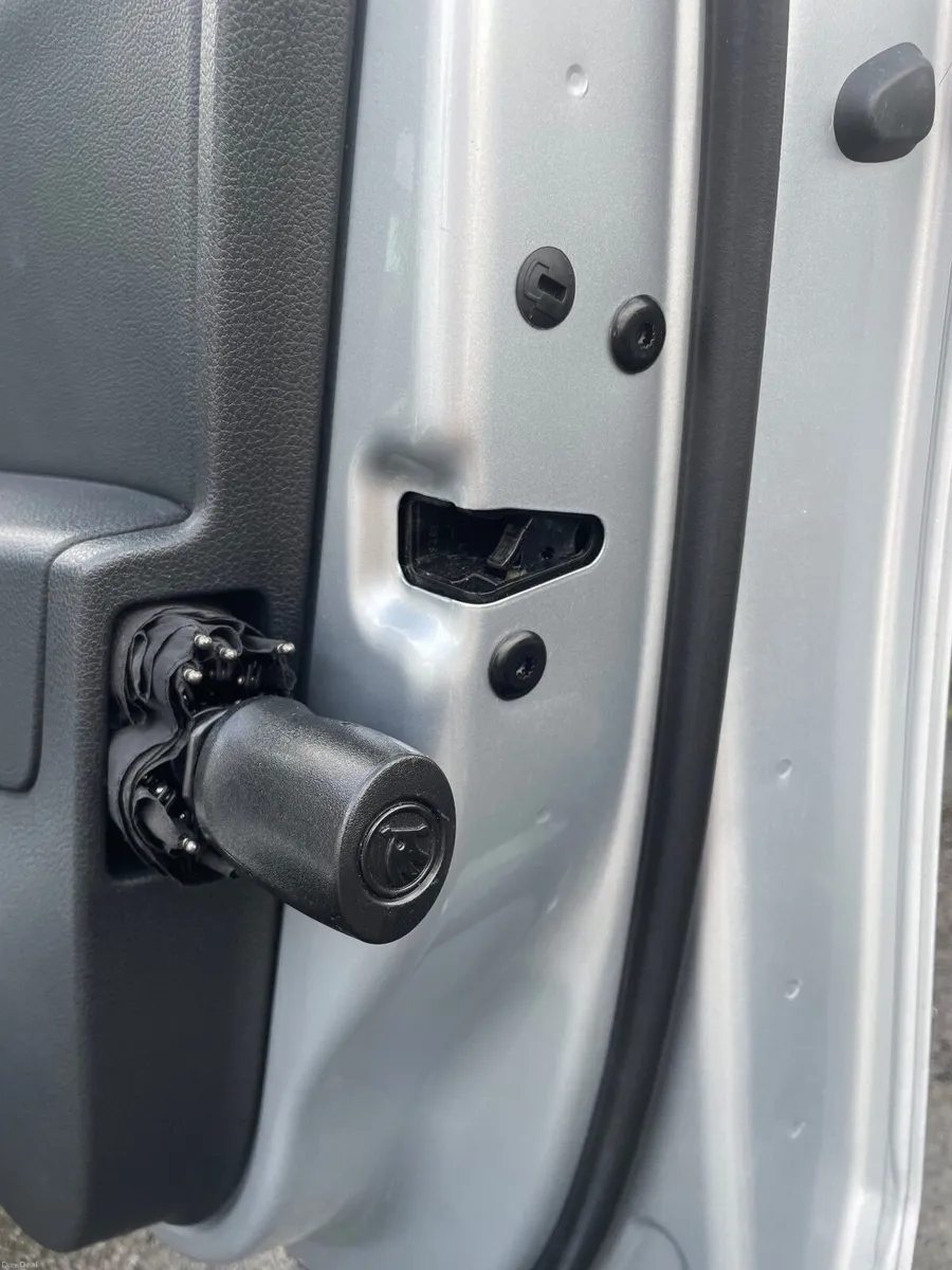 Skoda Superb 2016 - Image 3