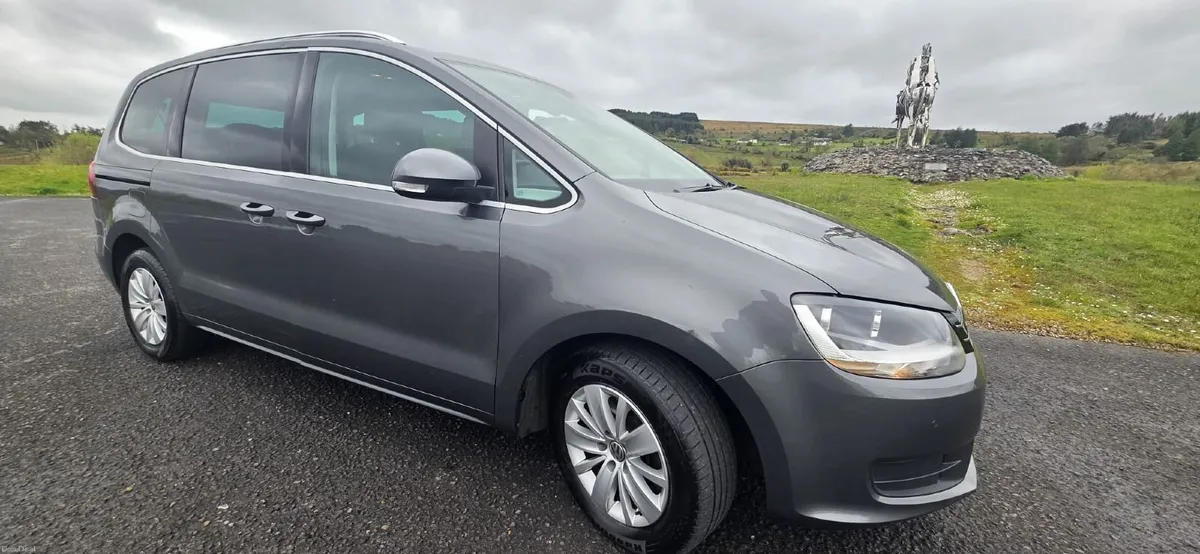 Volkswagen Sharan 2017 - Image 1