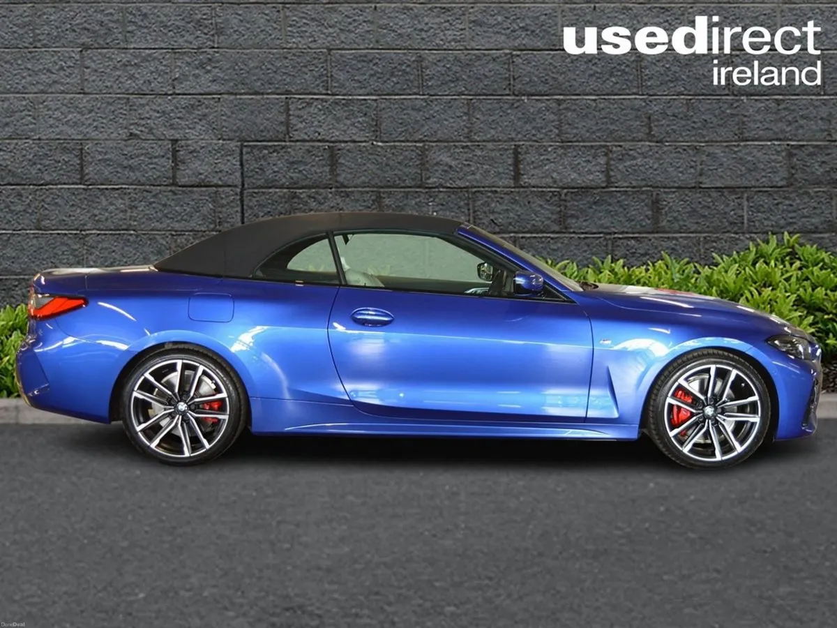 BMW 4-Series 420i M Sport Auto Convertible - Image 3