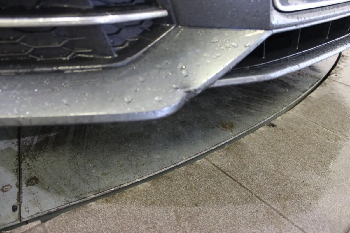 Audi A4 AVANT 2.0TDI 150HP S-Line - TENDER 30 - EN - Image 3