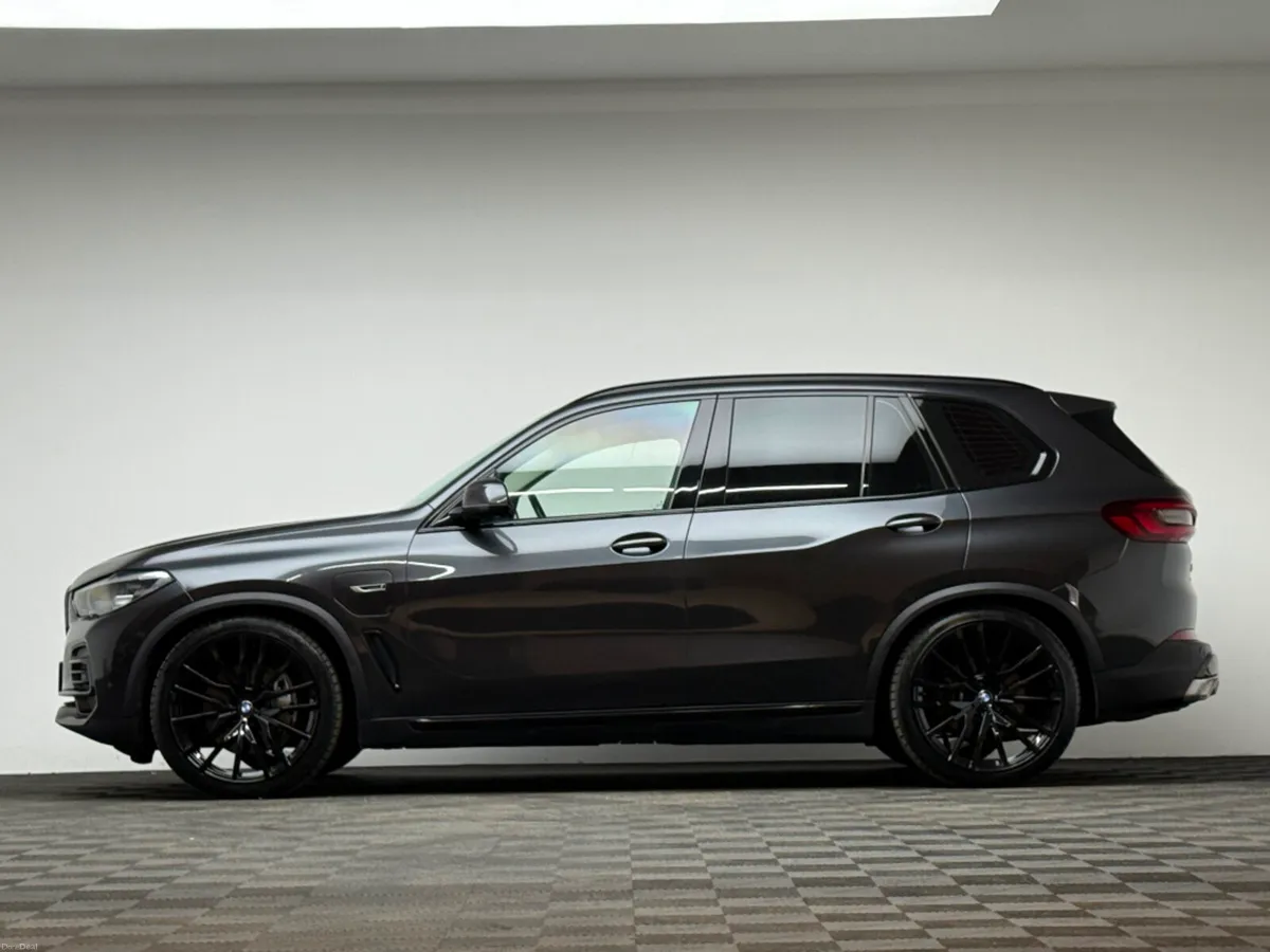 BMW X5 45E XDRIVE M SPORTS EXTRAS - Image 4