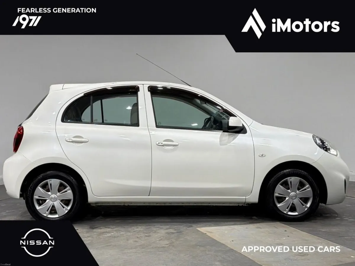 Nissan March AUTOMATIC REVERSE CAMERA - Image 2