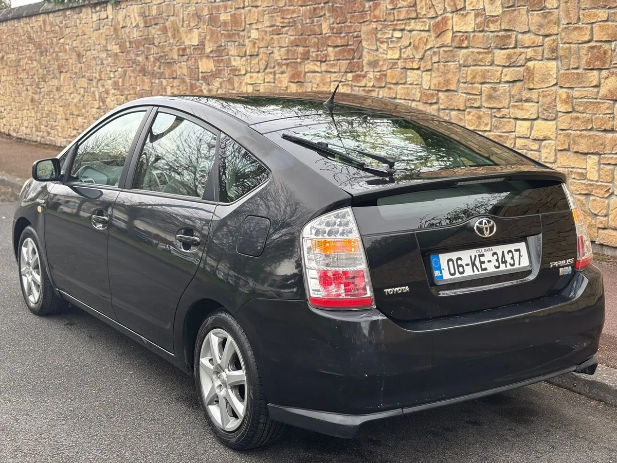 Toyota Prius 1.4L AUTOMATIC NCT 3/27 TAX 8/26 - Image 4