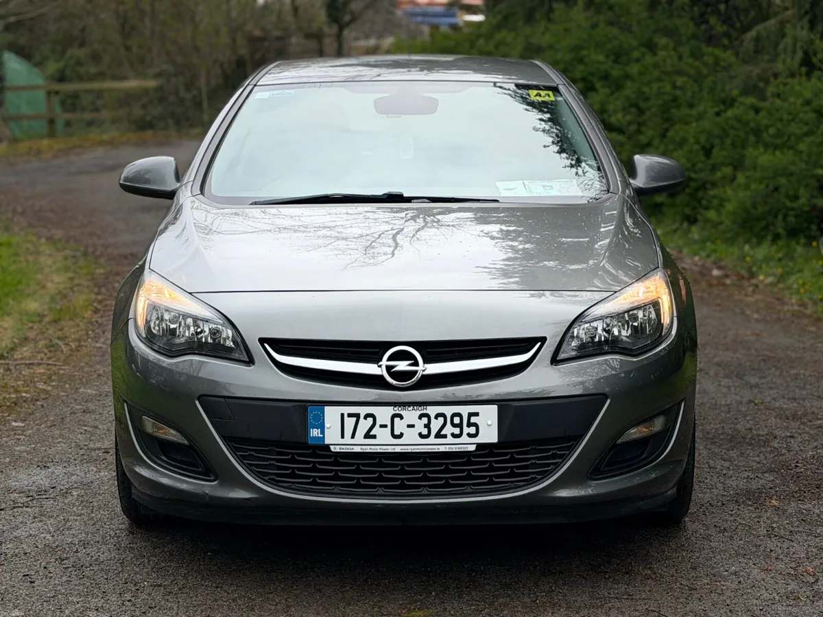2017 OPEL ASTRA SALOON 1.6 CDTI - Image 4