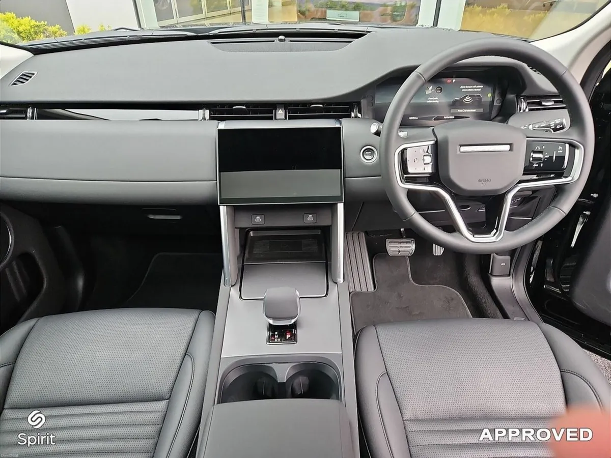 Land Rover Discovery Sport 1.5 I3 PHEV 309 PS AWD - Image 4
