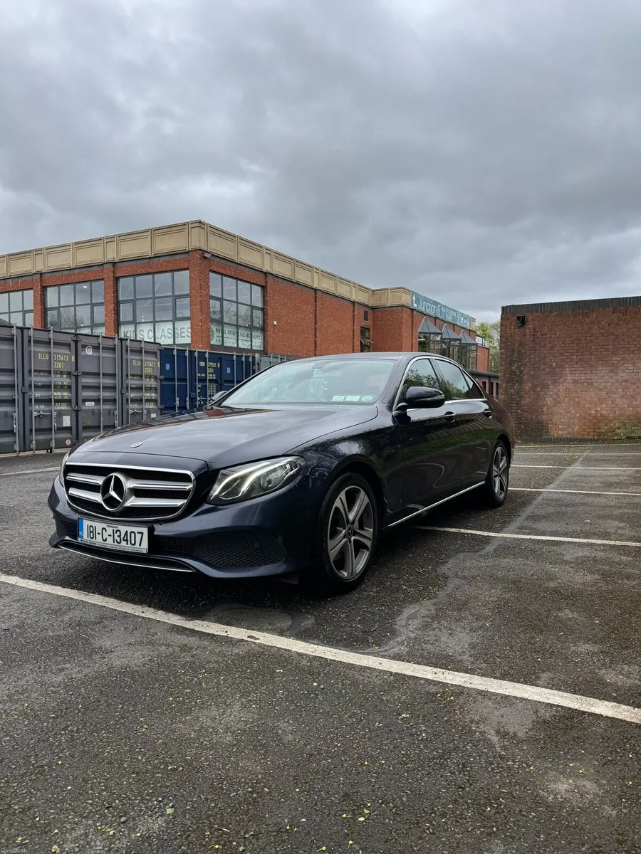Mercedes E220d - Image 3