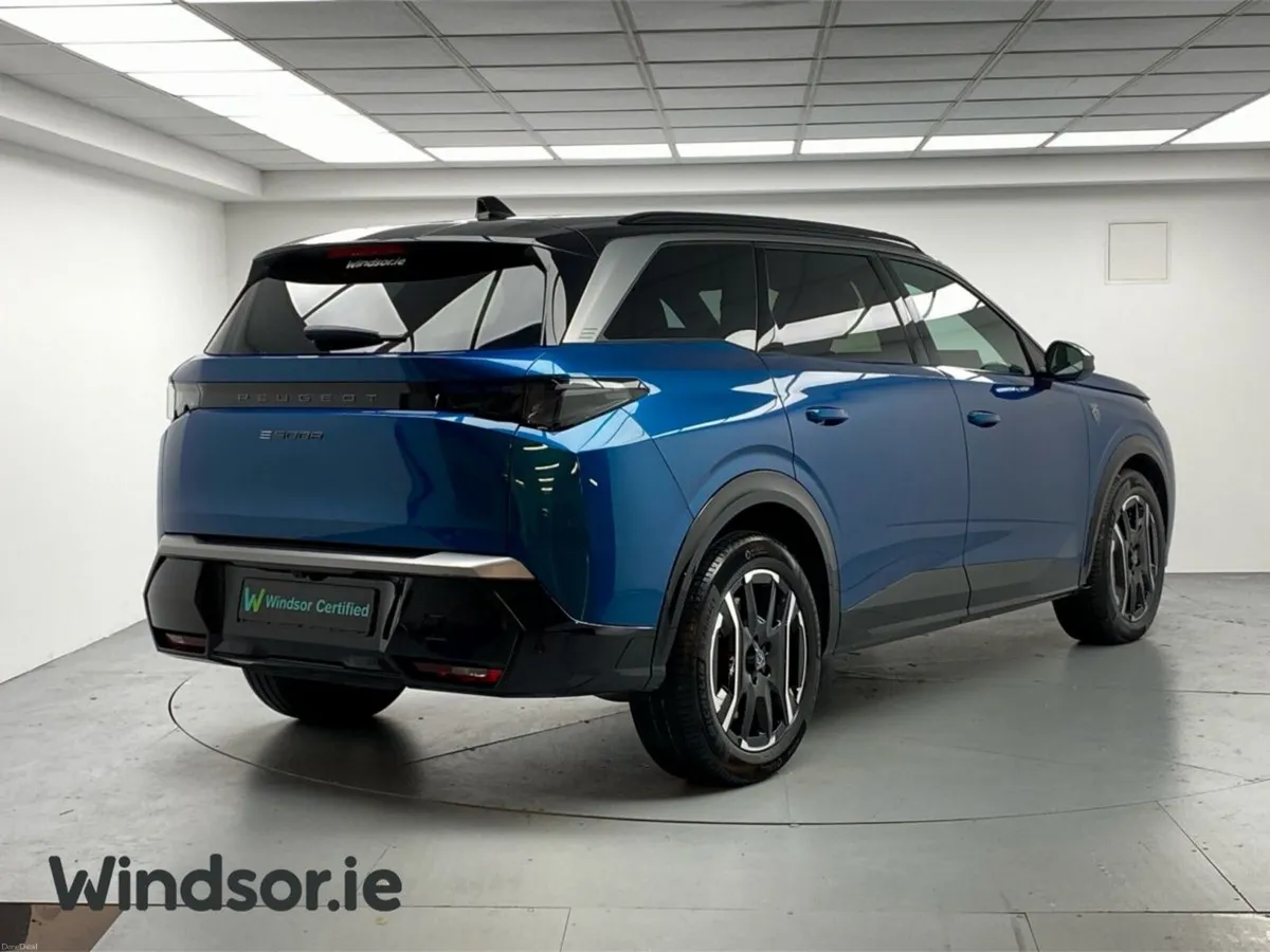 Peugeot 5008 E-5008 Gt  GT  210 Electric 73kWh Aut - Image 2