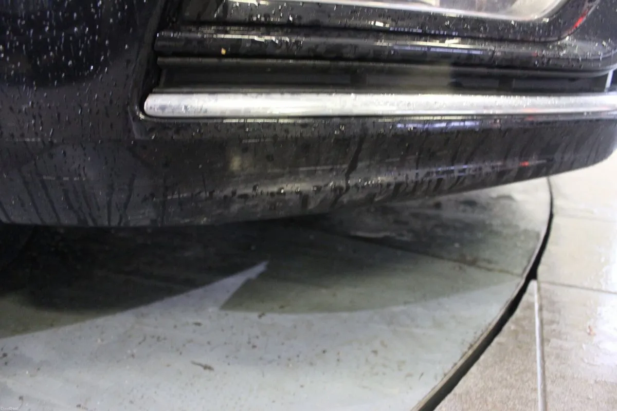 Volkswagen Passat 1.6 TDI BMT ER 105BHP - TENDER 2 - Image 4