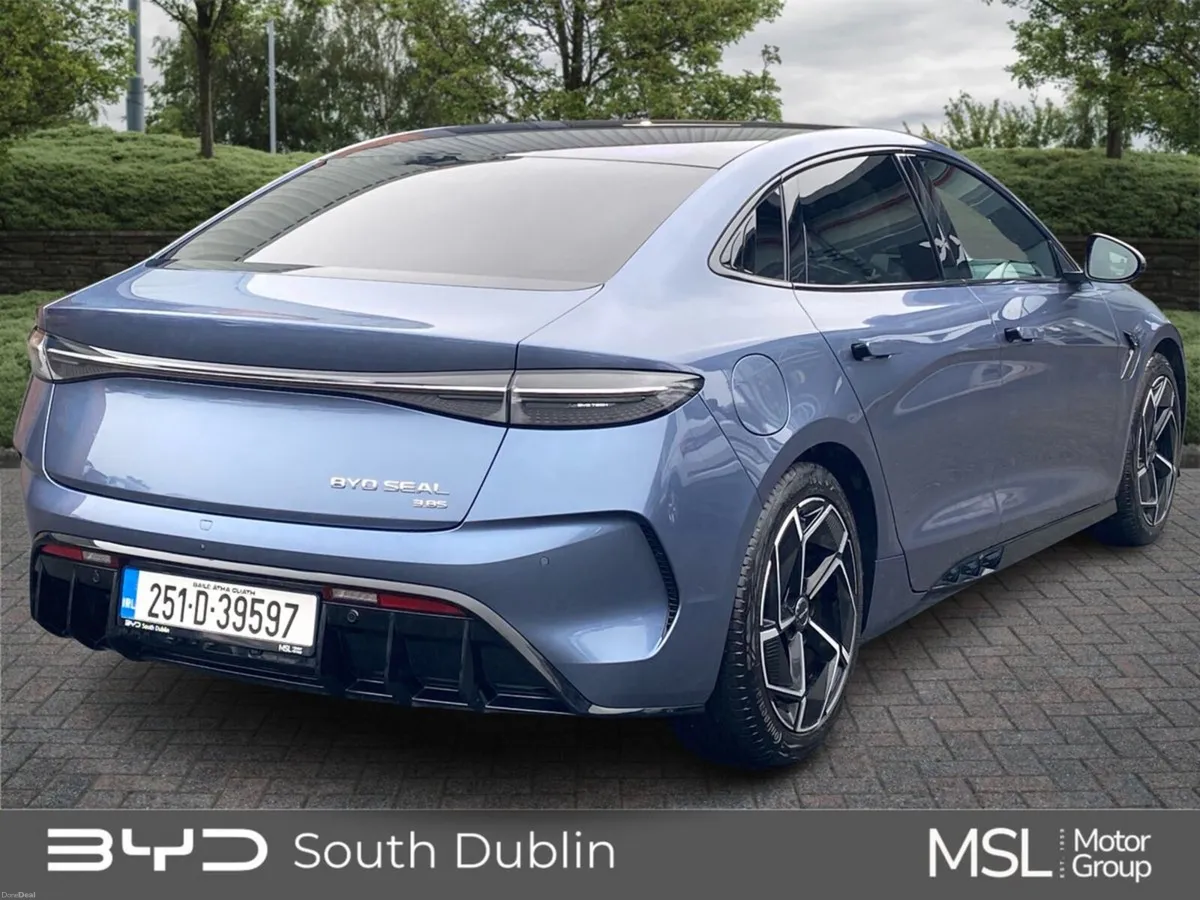 BYD SEAL 82.5kWh Excellence 4WD ATLANTIS GREY - Image 4