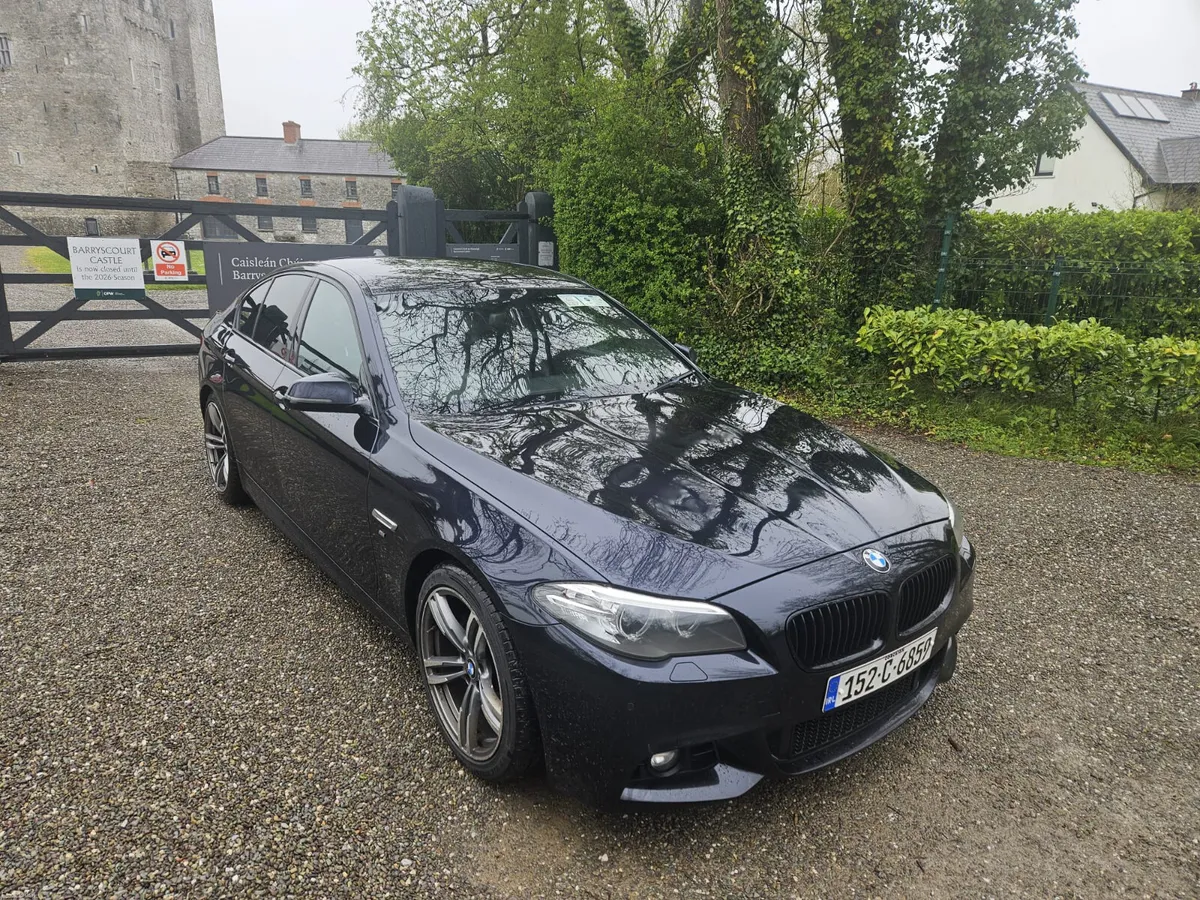BMW 5-Series 2015 - Image 2