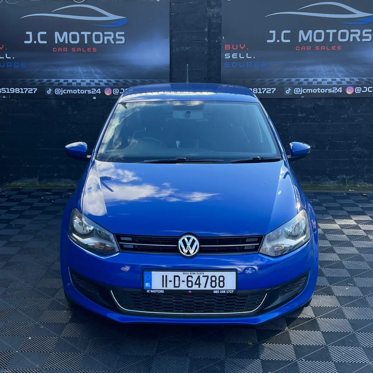 2011 VW Polo (Automatic) - Image 2