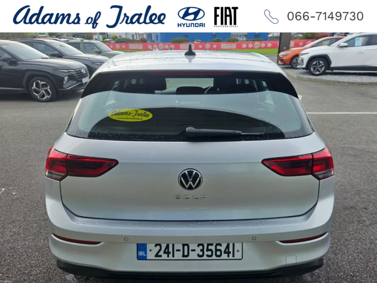 Volkswagen Golf LIFE 2.0 TDI 115HP 5DR - Image 5