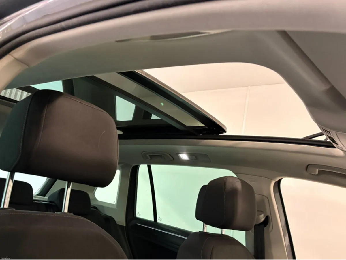 Volkswagen Tiguan HIGHLINE AUTOMATIC SEL TDI S-A D - Image 5