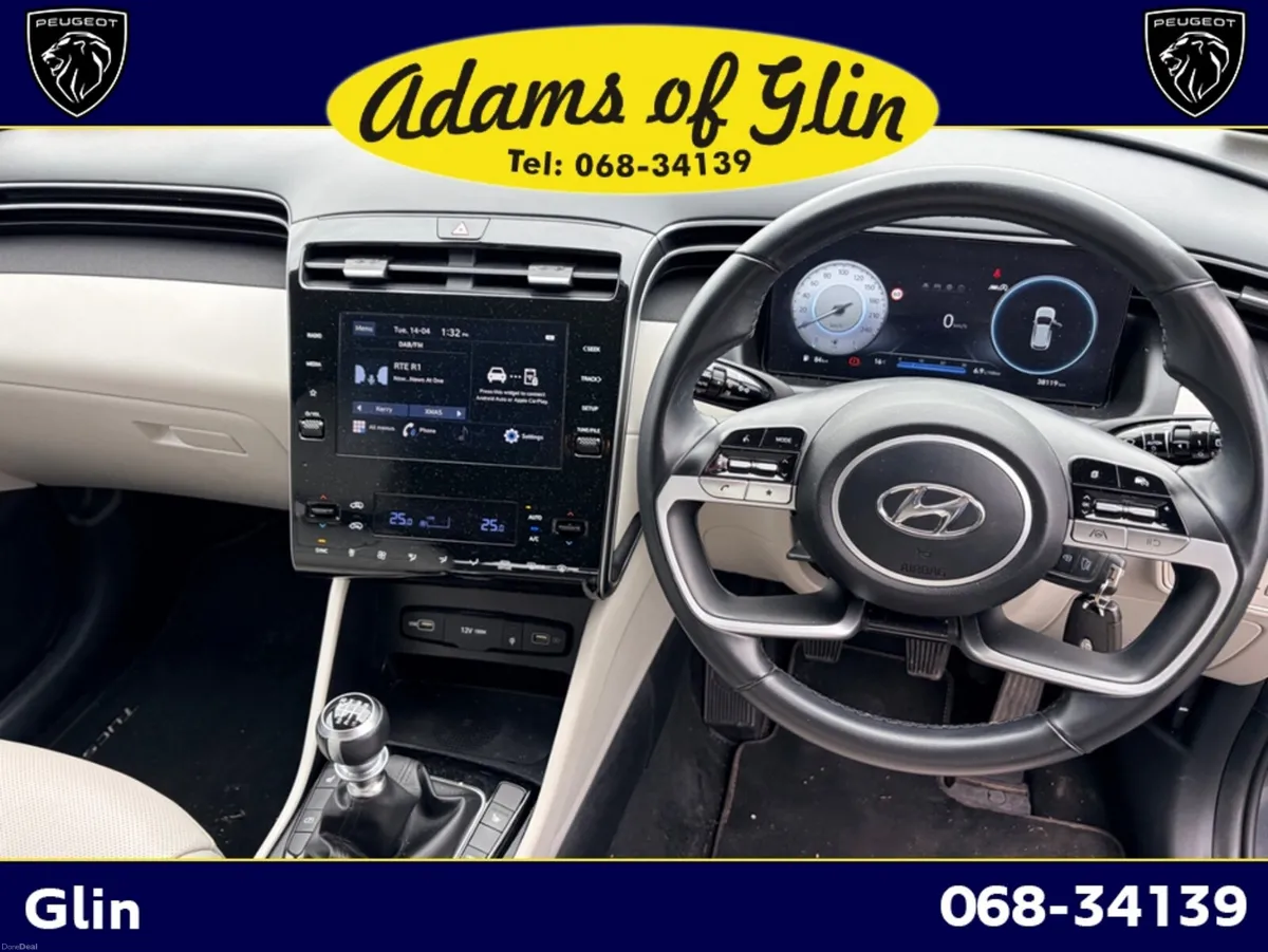 Hyundai Tucson EXECUTIVE 5DR - Image 2