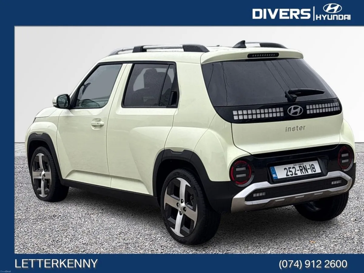 Hyundai INSTER Elegance 49kwh Automatic - Image 2