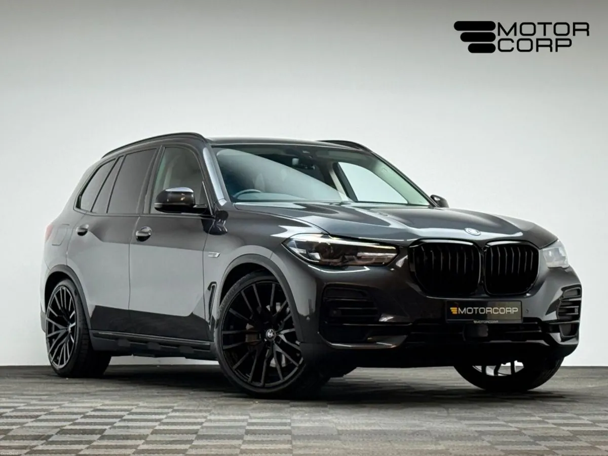 BMW X5 45E XDRIVE M SPORTS EXTRAS - Image 1