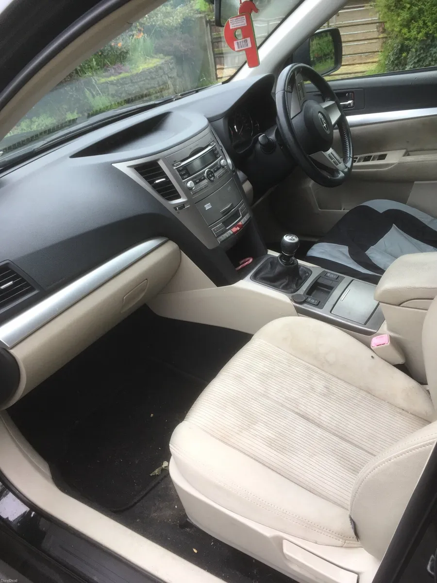 Subaru Legacy 2.0ltr TD - Image 4