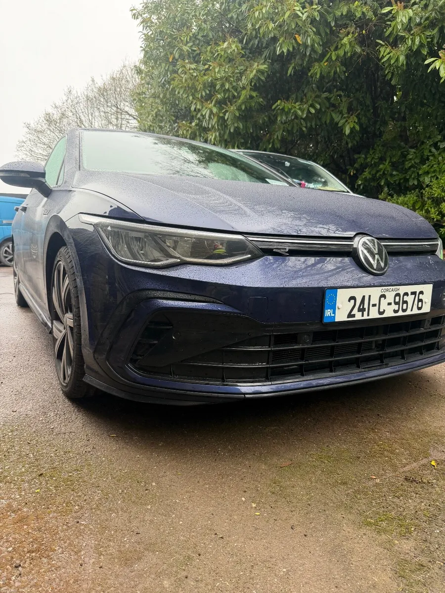 Volkswagen Golf 2024 - Image 1