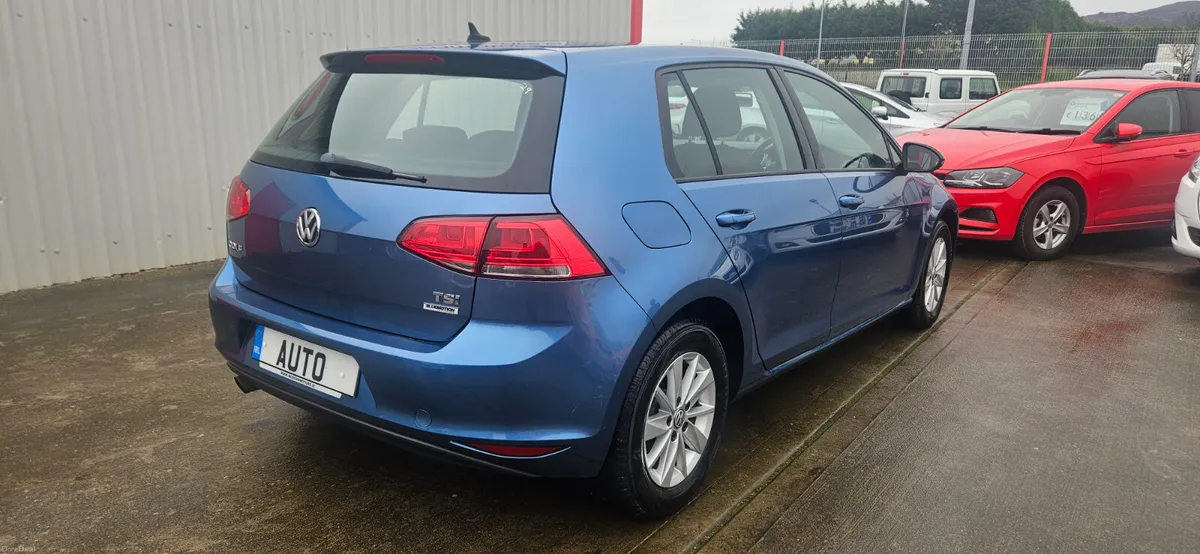 Volkswagen Golf automatic 1.2 comfortline low kms - Image 3