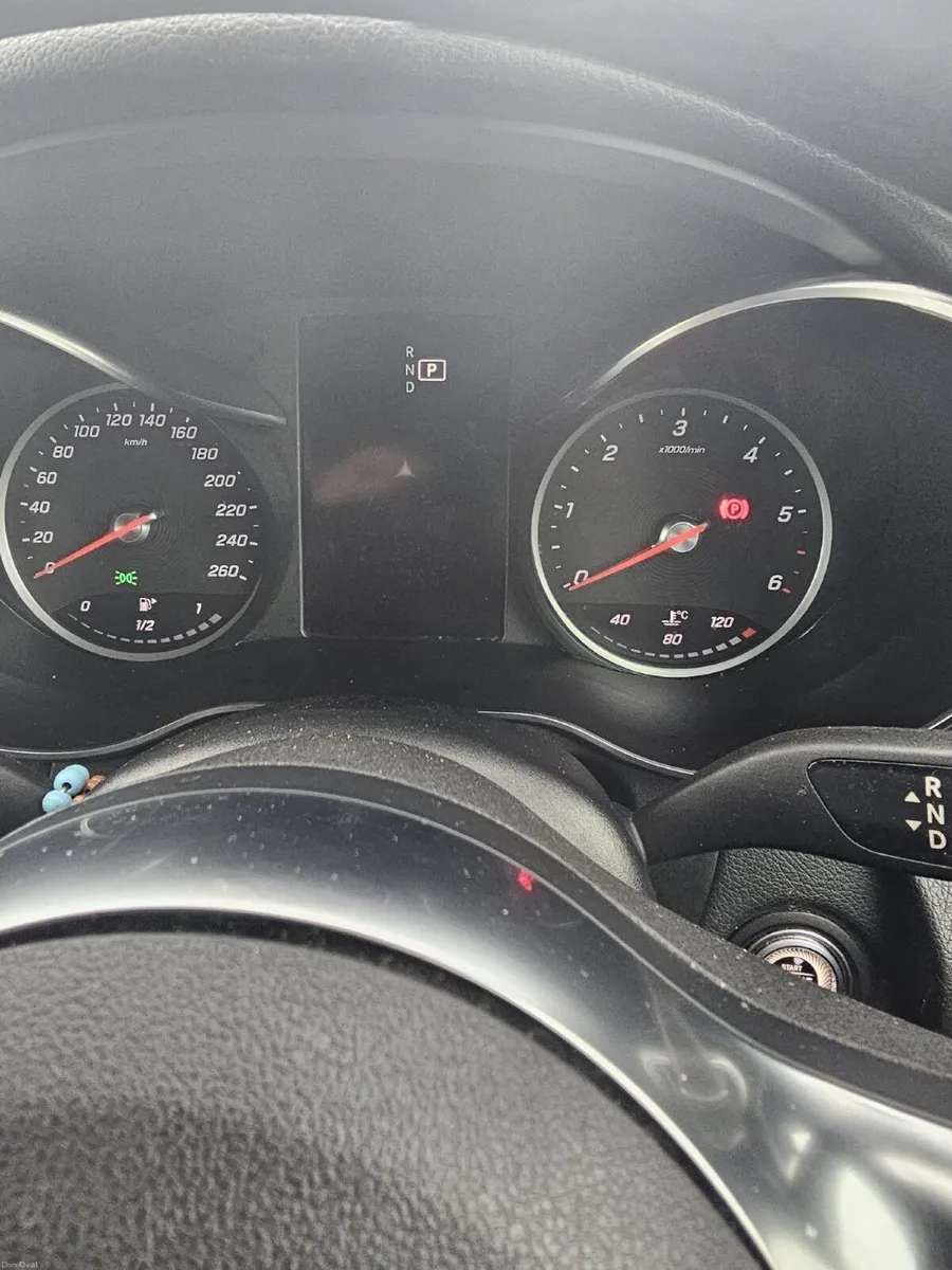 Mercedes-Benz GLC 2021 - Image 4