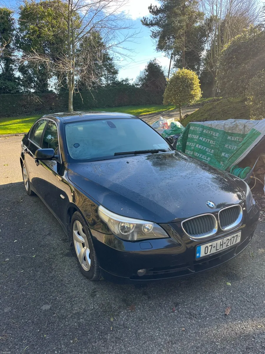 BMW 5 Series 2007 - Image 1