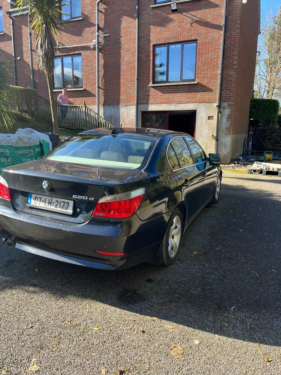 BMW 5 Series 2007 - Image 2