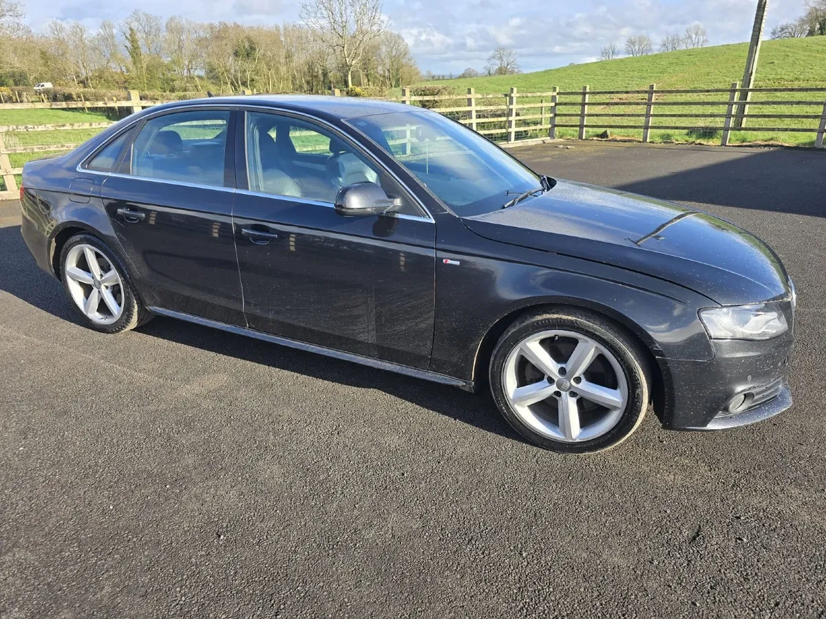 Audi A4 2011 - Image 1