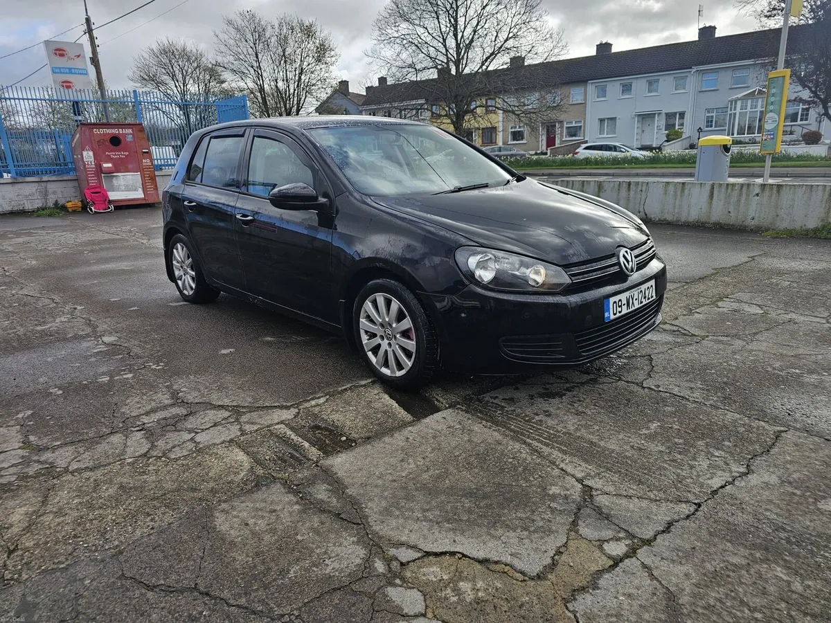 09 Volkswagen Golf - Image 1
