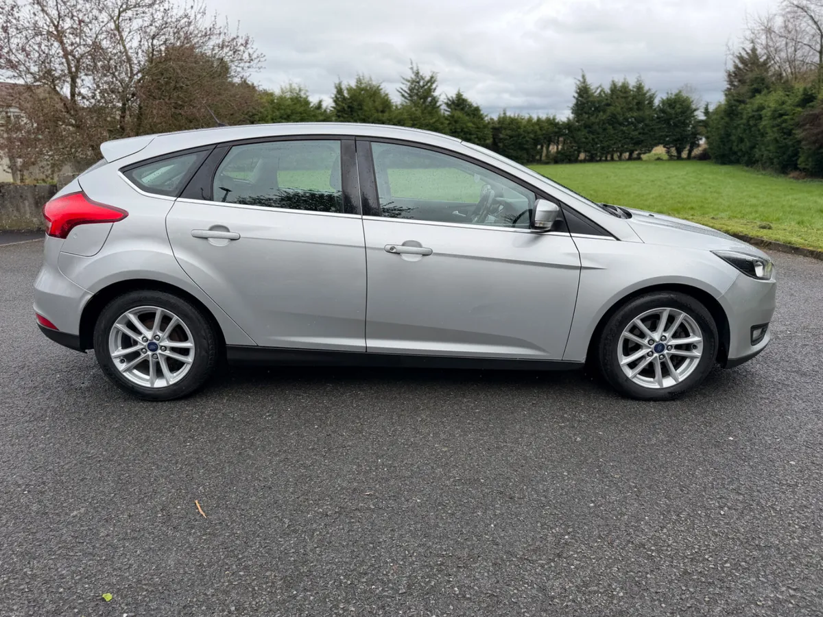 Ford Focus/1L EcoBoost/ Full service / Warranty - Image 4