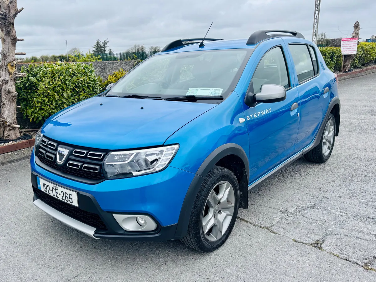 Dacia Sandero Stepway 2019 LOW KMS - Image 1