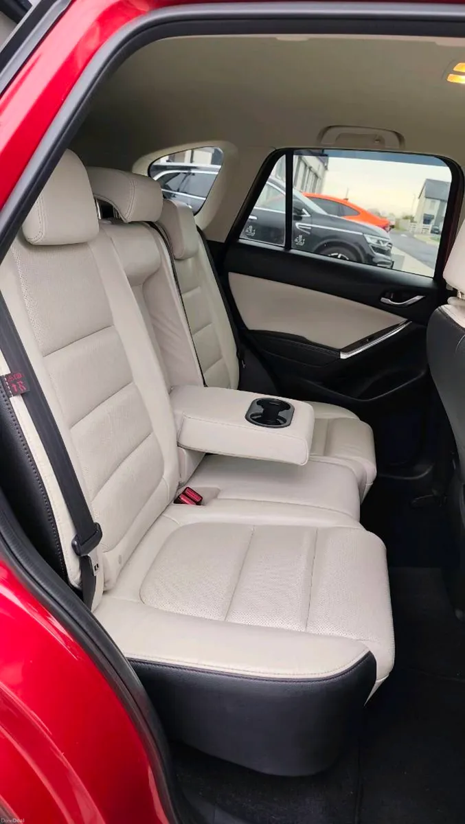 2017 Mazda CX-5 Platinum - Image 3
