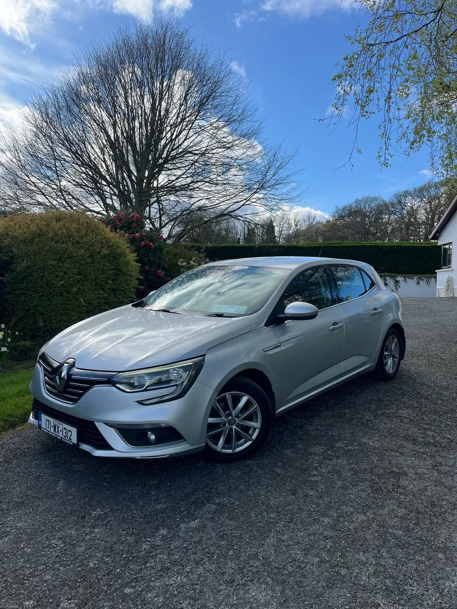 2017 Renault Megane 1.5L Diesel Dynamique Nav - Image 2