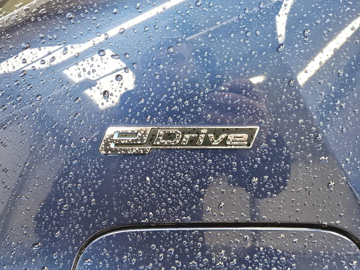 19 BMW 530 E HYBRID PLUG IN - Image 4