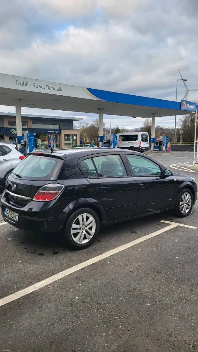 Vauxhall Astra 2010 1.9 CDTI - Image 3