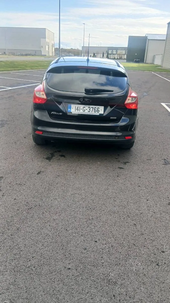 2014 ford focus 1.6tdci nct and tax hatchback - Image 4