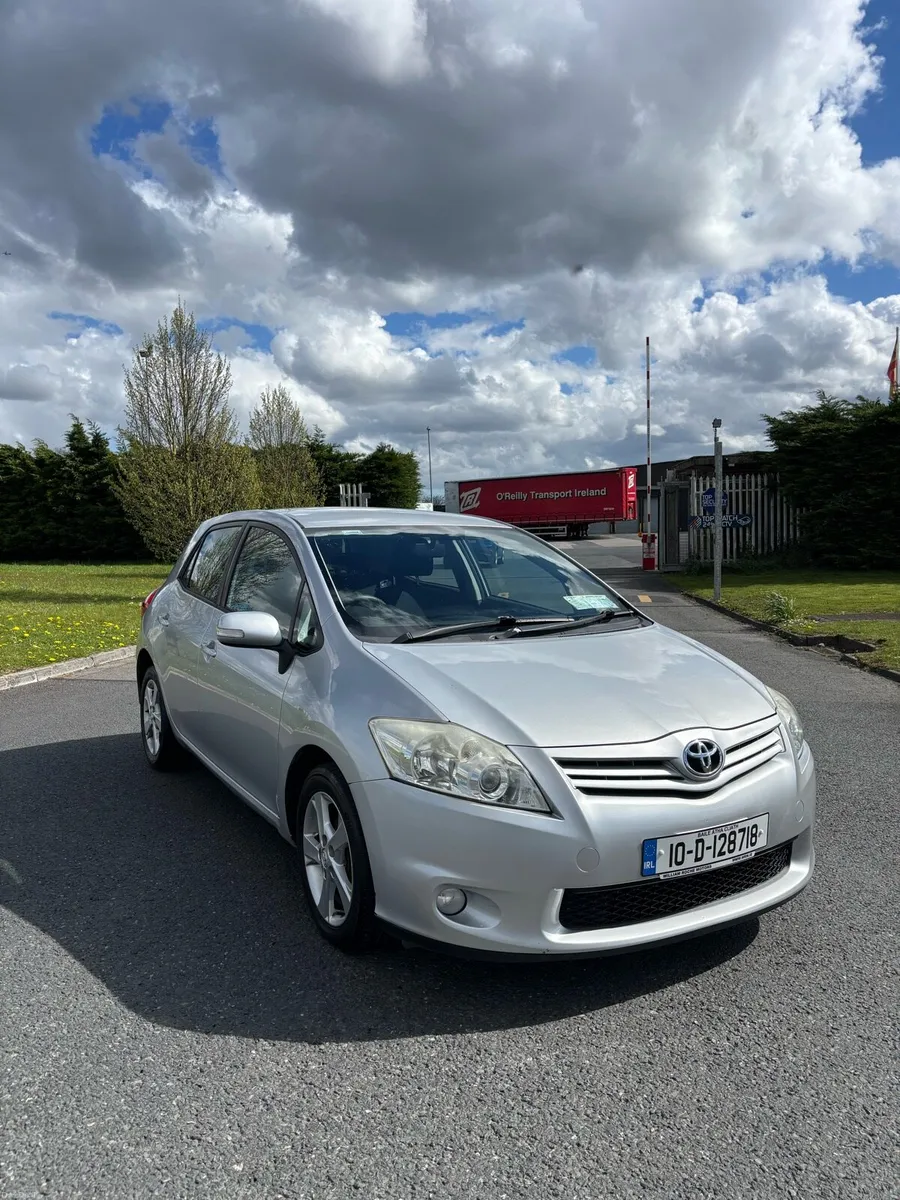 2010 Toyota Auris 1.3 Petrol (New NCT) TR Model - Image 1