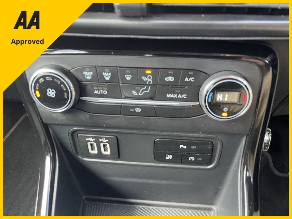 Ford EcoSport ST-LINE 1.0T 120PS 6SPEED 5DR 4DR - Image 3