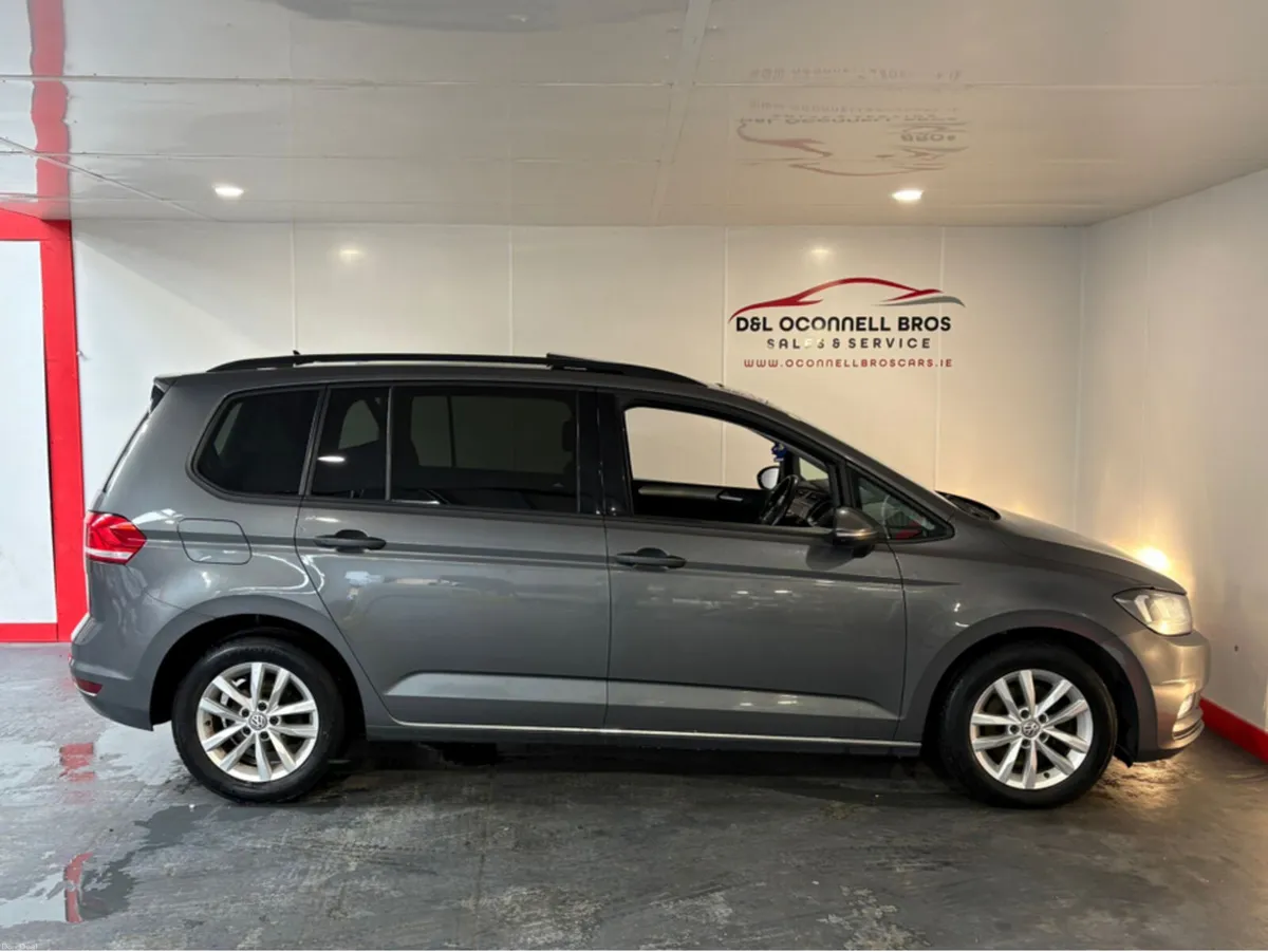 Volkswagen Touran CL BLUEMOTION 1.6 TDI MANUAL 6SP - Image 4