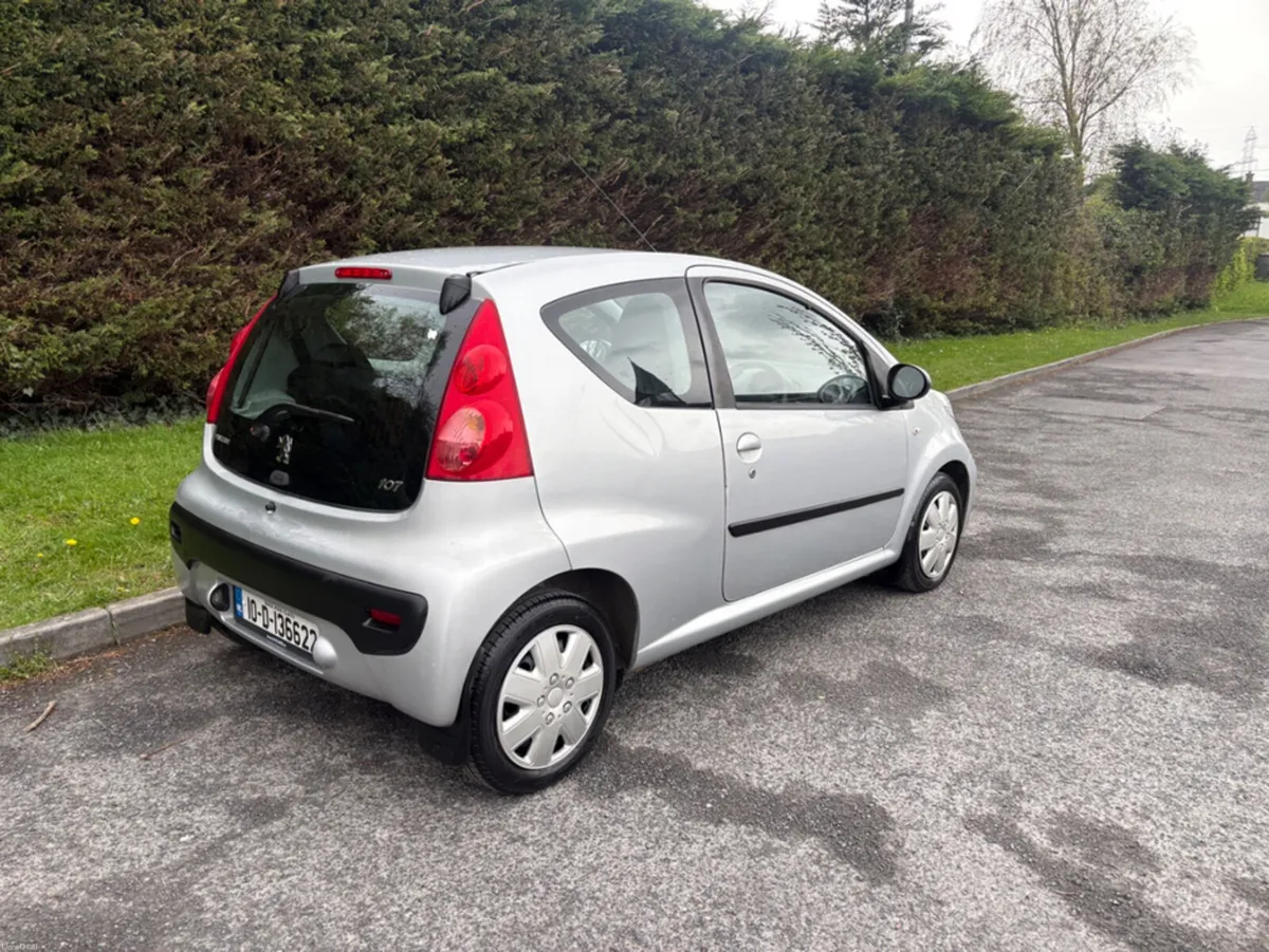 Peugeot 107 1.0 URBAN 3DR 67BHP - Image 3